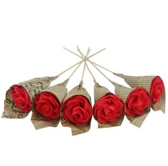 استفاده از گل مصنوعی برای تزیین خانه + 24 مدل شیک و ارزان