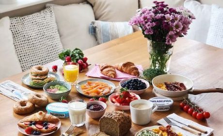 یک میز صبحانه؛ خیلی بیشتر از یک میز صبحانه!