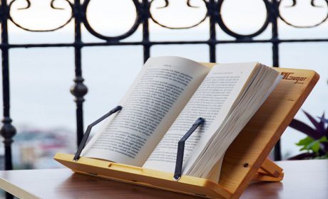 خرید اینترنتی استند نگهدارنده کتاب
