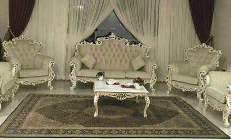 مبل یونانی یکی از فاخرترین نمونه های مبل کلاسیک برای سخت پسندان