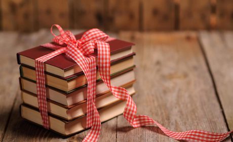 انتخاب بهترین کتاب مذهبی برای هدیه دادن