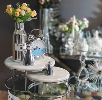قیمت 40 مدل استند سرو پذیرایی بسیار شیک و مدرن + خرید آسان