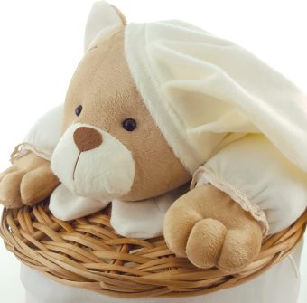 29 مدل سبد لباس پلاستیکی، چوبی، پارچه ای و حصیری جدید و شیک