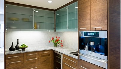 انواع جدید مدل کابینت شیشه ای و شفاف در دکوراسیون آشپزخانه