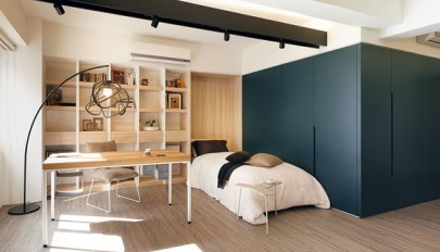 آپارتمان بسیار کوچک با چیدمان ساده و هوشمندانه در فضا