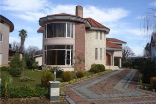 راهنمای طراحی نمای ساختمان ویلایی همراه با نمونه تصاویر