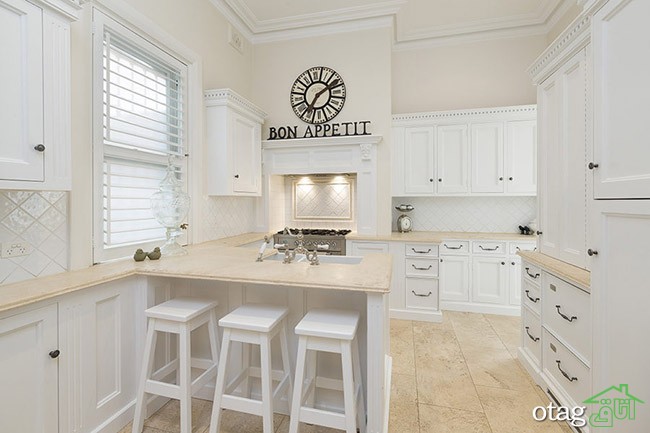 دکوراسیون آشپزخانه سفید با کابینت های مدرن و امروزی