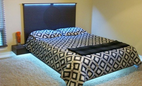 تخت خواب دو نفره شیک با طراحی شناور مناسب اتاق های کوچک
